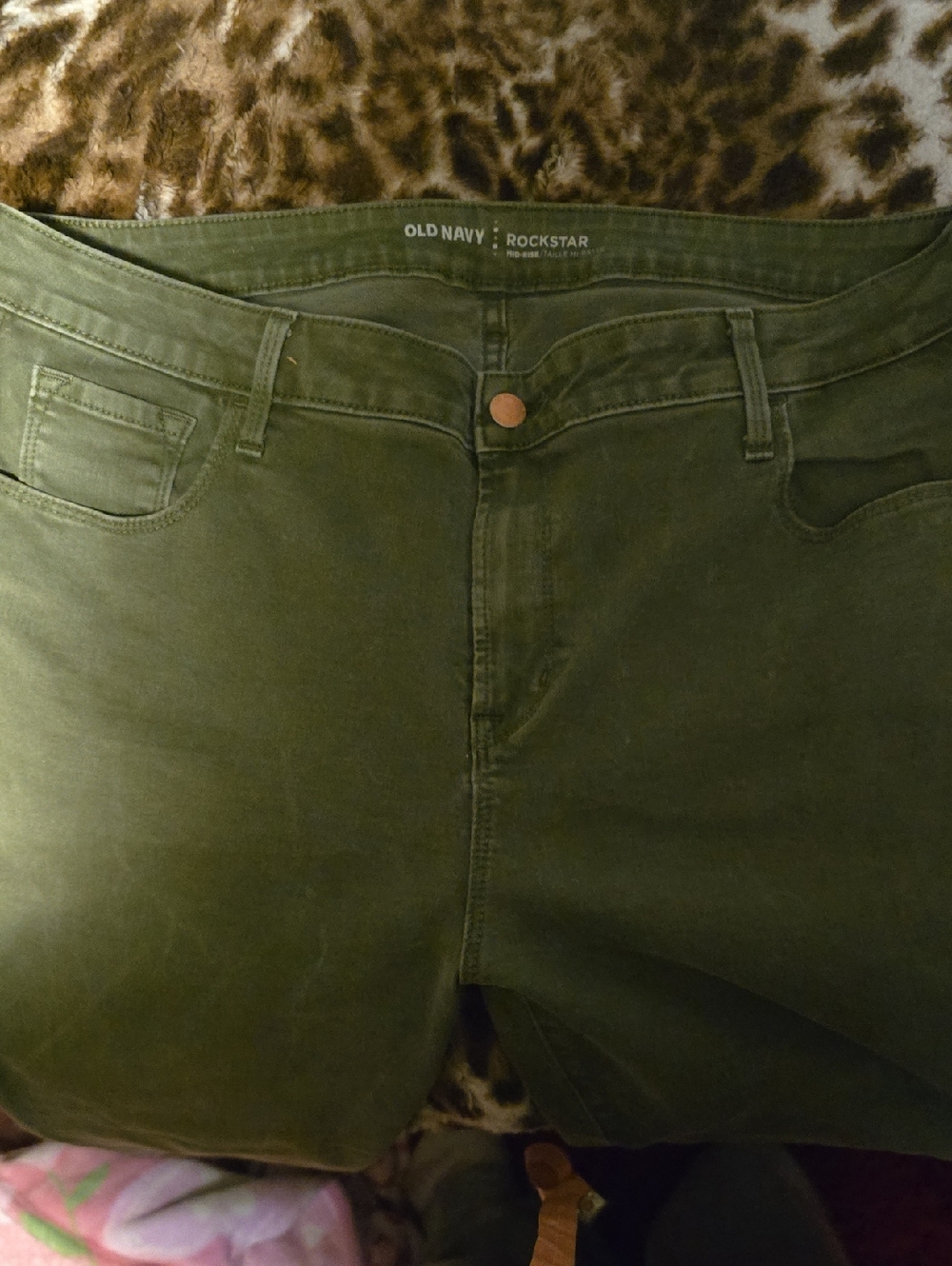 Old Navy Rockstar High-Rise Jeggings in Olive